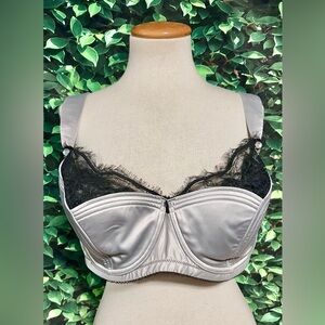 Cacique Lane Bryant Silver & Black Lace Bra Size 44F Underwired New